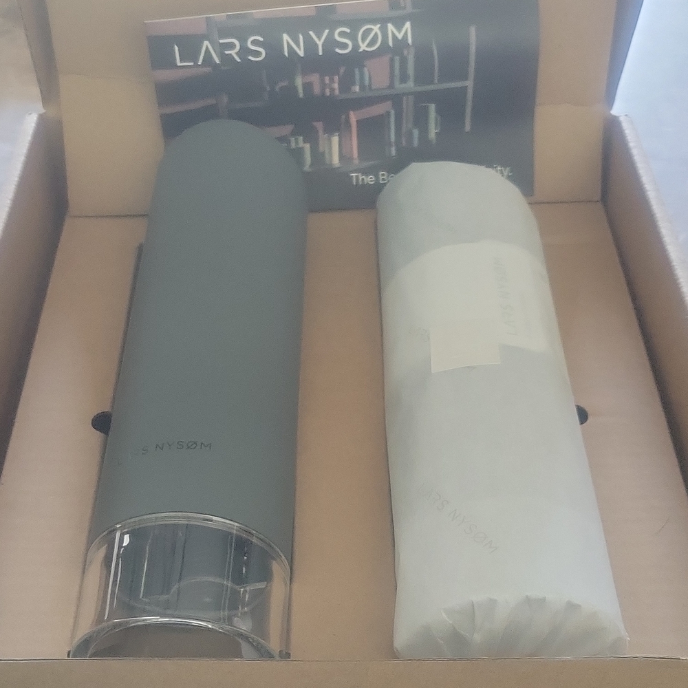 LARS NYSØM Gray Bottle